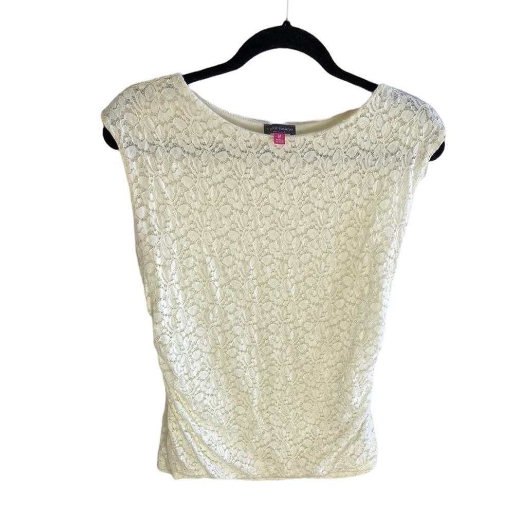 𝅺VINCE Camuto Lace Blouse M